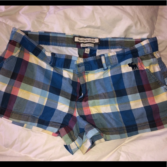 Abercrombie & Fitch Pants - Abercrombie and Fitch plaid shorts